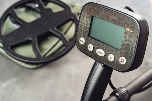 Minelab Equinox 800 Vs 900 | My Pick For Which Is The Best